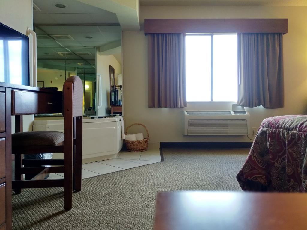 K-WP-STE - 1 at Madelia Hotel & Suites in Madelia